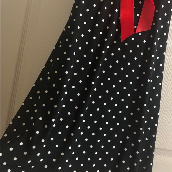 Retro-Style Dress - Picture 4 of 5